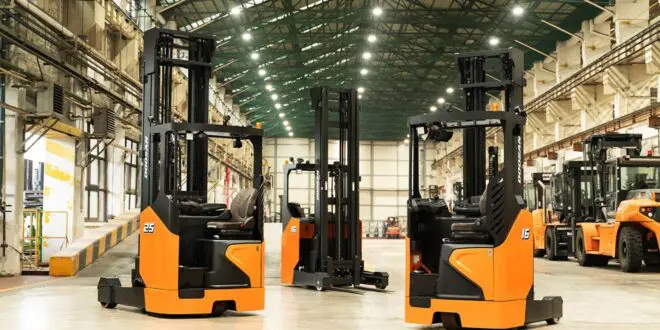 industrial vehicle 660x330 1 - How To Learn To Drive A Forklift